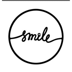 Zidna dekoracija Smile